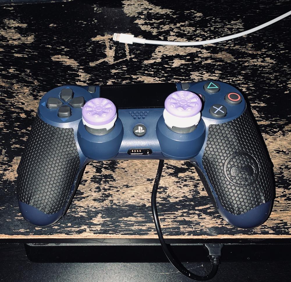 Grips XT (Extra-Thin) - Customer Photo From Justin Ramos